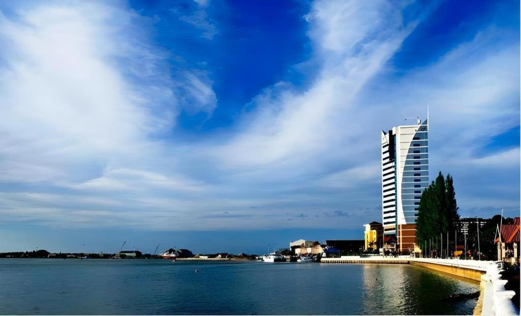 Felda Residence Куала Теренгану Екстериор снимка