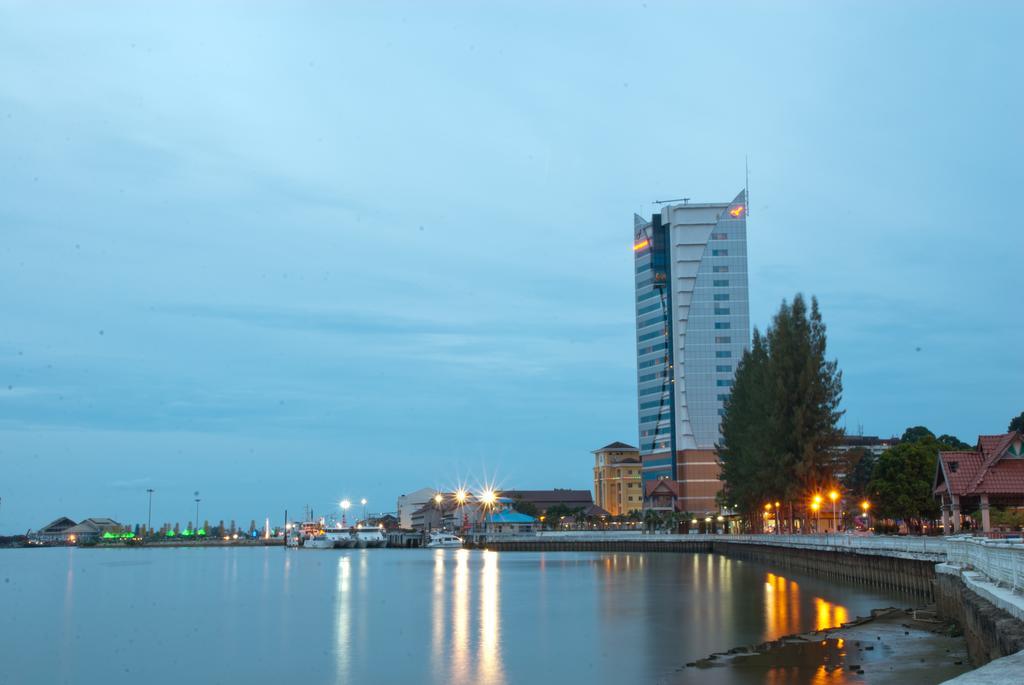 Felda Residence Куала Теренгану Екстериор снимка